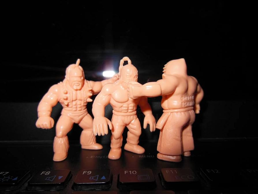 Amazon.co.jp: キン消し 非売品 25周年記念 クロスボンバー ヘル